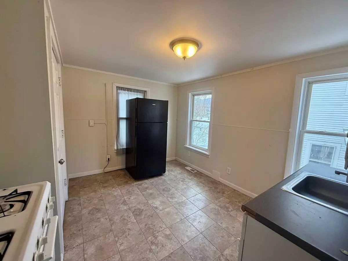 99 Winter -111 Yale Street Apartment for rent in North Adams, MA