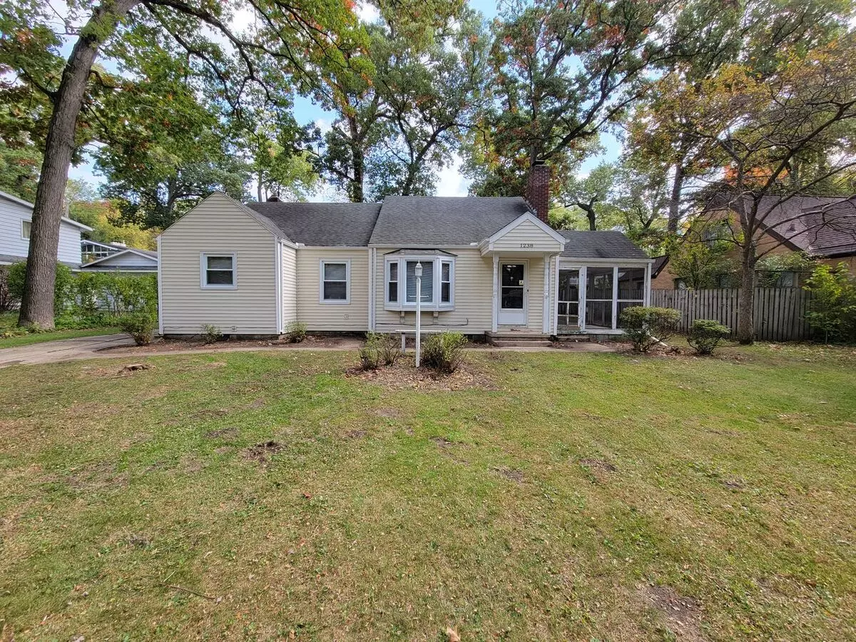 4 Bed, 2 Bath, Close To Notre Dame House for rent in South Bend, IN