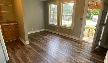3 of 11 1 Bedroom/ Bath Duplex House for rent in Springfield, MO