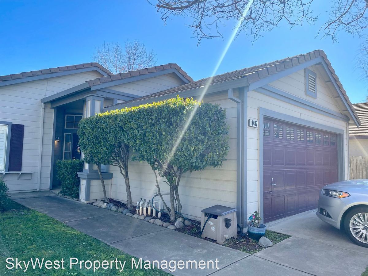 8437 Cold Water Ct Elk Grove, CA House for Rent Rentable