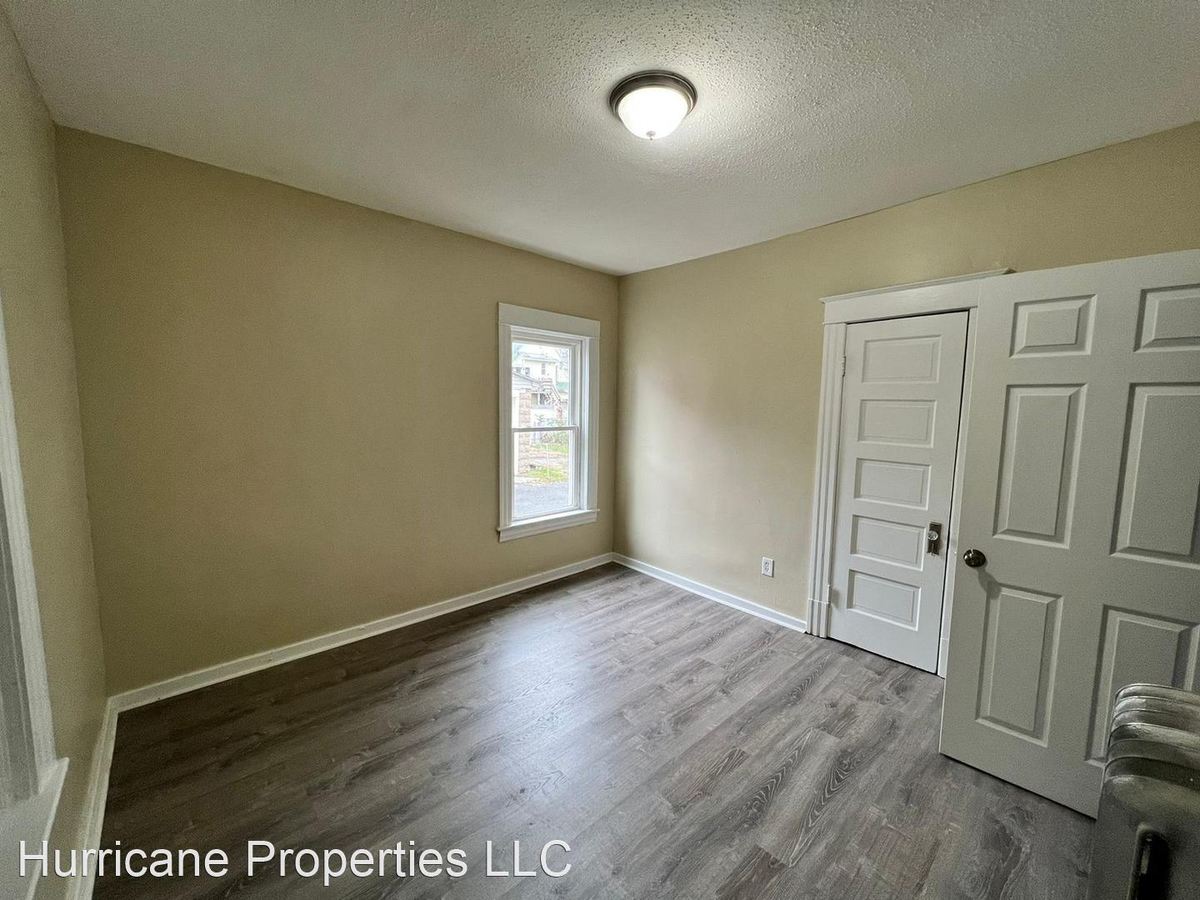 1475 Dwight St Holyoke, MA Apartment for Rent