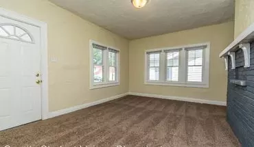5 of 13 402 East 10th House for rent in Bloomington, IN