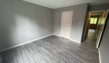 5 of 6 729 W Dixie St Apartment for rent in Bloomington, IN