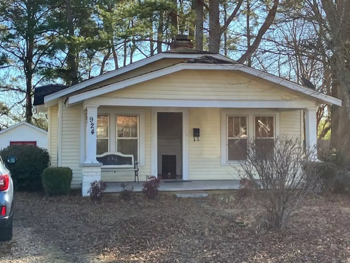 924 Clayton Ave House for rent in Tupelo, MS