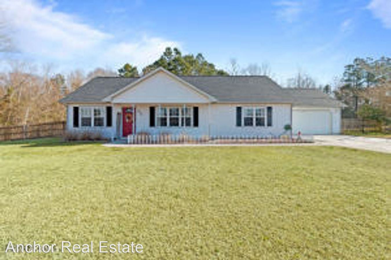 202 Stag Ct Hubert, NC House for Rent Rentable
