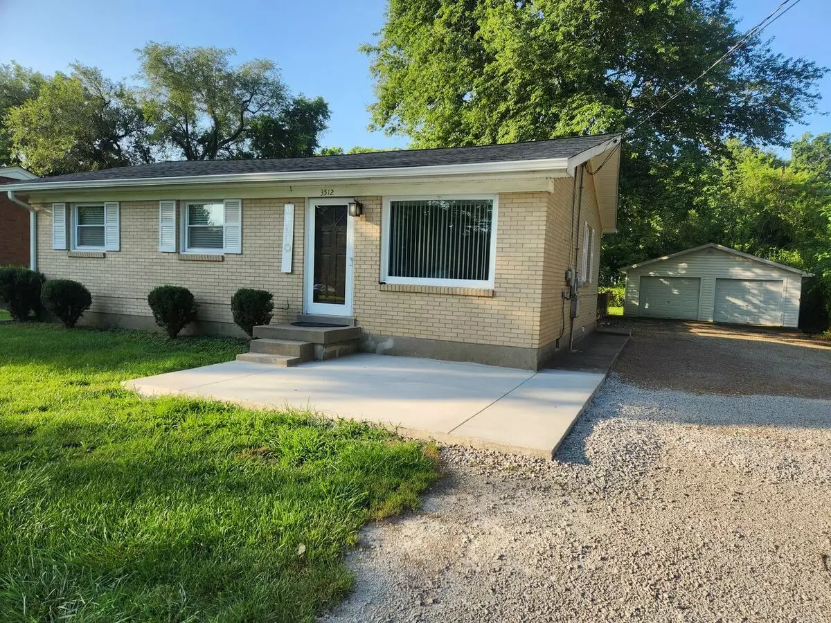 Beautiful And Spacious 3 Bedroom 1 Bath Home With Large Detached Garage And Updates! House for rent in Louisville, KY