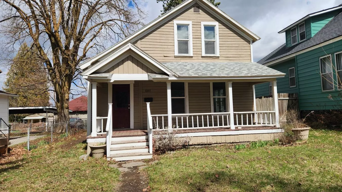 South Hill Home!! Available Now! House for rent in Spokane, WA