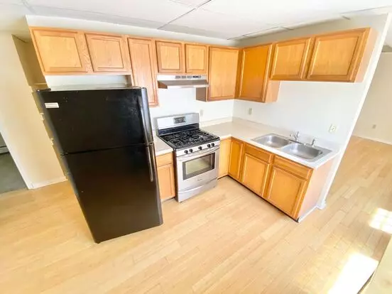 52-61 Grant Street Apartment for rent in Burlington, VT