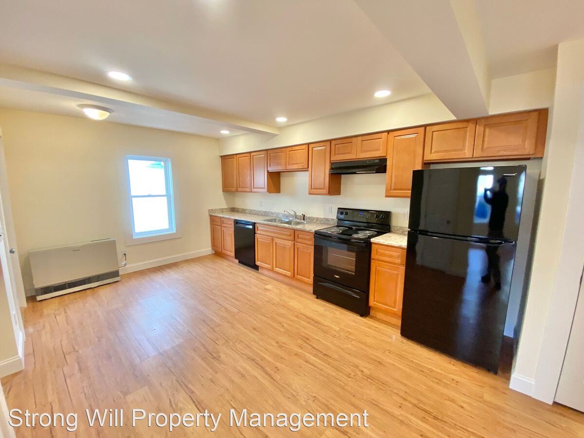 31 Volz St Unit A Burlington, VT Apartment for Rent