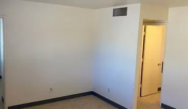 3 of 21 2730-2734 N Columbus Blvd Apartment for rent in Tucson, AZ