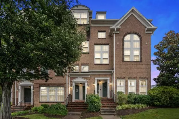 Commuter's Dream! Stylish 3-bedroom Condo With Garage Near Vre Apartment for rent in Manassas Park, VA Commuter's Dream! Stylish 3-bedroom Condo With Garage Near Vre Apartment for rent in Manassas Park, VA