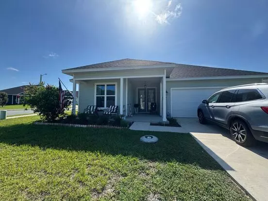Charming 4-bedroom Home In Desirable Alachua Neighborhood! Apartment for rent in Alachua, FL