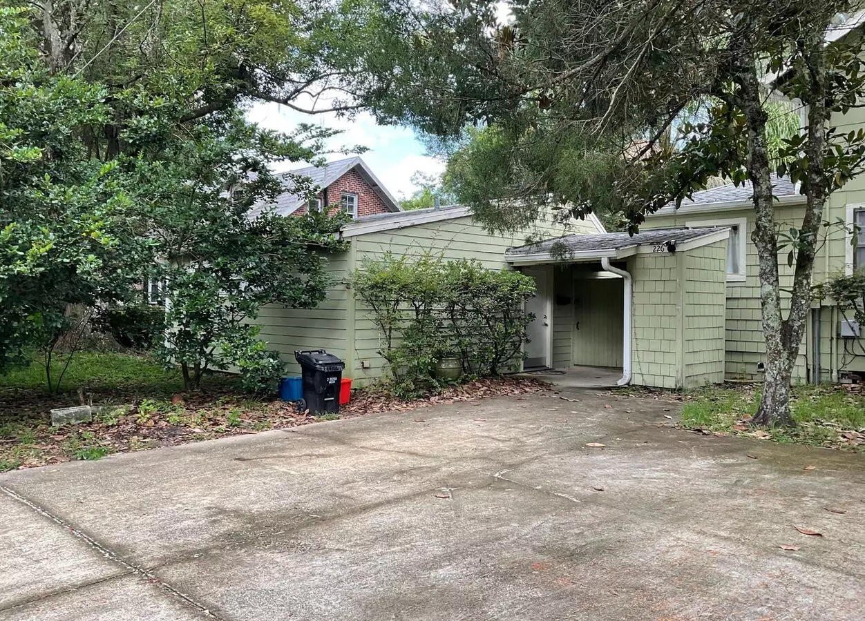 1 Bed 1 Bath In Duckpond House for rent in Gainesville, FL