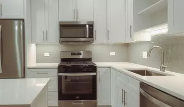 3 of 10 Prospect Station Apartment for rent in Clarendon Hills, IL