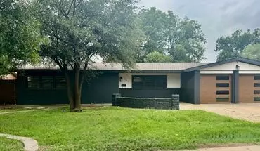 3 of 37 Beautifully Updated 3/2/2 With Open Concept And Tons Of Storage! House for rent in Lubbock, TX