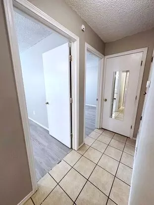 Gorgeous 2 Bed 1 Bath Quadruplex! Apartment for rent in Lubbock, TX