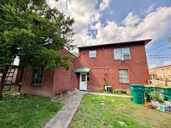 2 Bedroom 1 Bathroom In Lebanon! Apartment for rent in Lebanon, PA