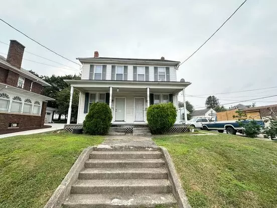 36 & 38 E Orange Street Apartment for rent in Elizabethtown, PA