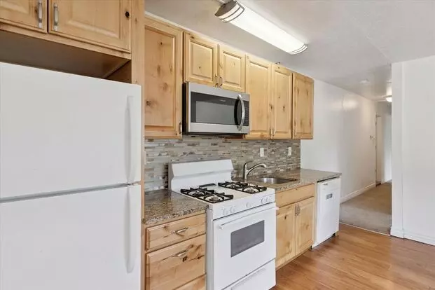 College Place Apartment for rent in Boulder, CO