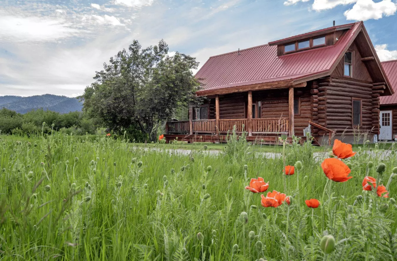 Charming Log Cabin And Carriage House – Downtown Victor, Id House for rent in Victor, ID