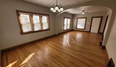 4 of 27 2 Bedroom, 1 Bathroom Home With Hardwood! House for rent in Des Moines, IA