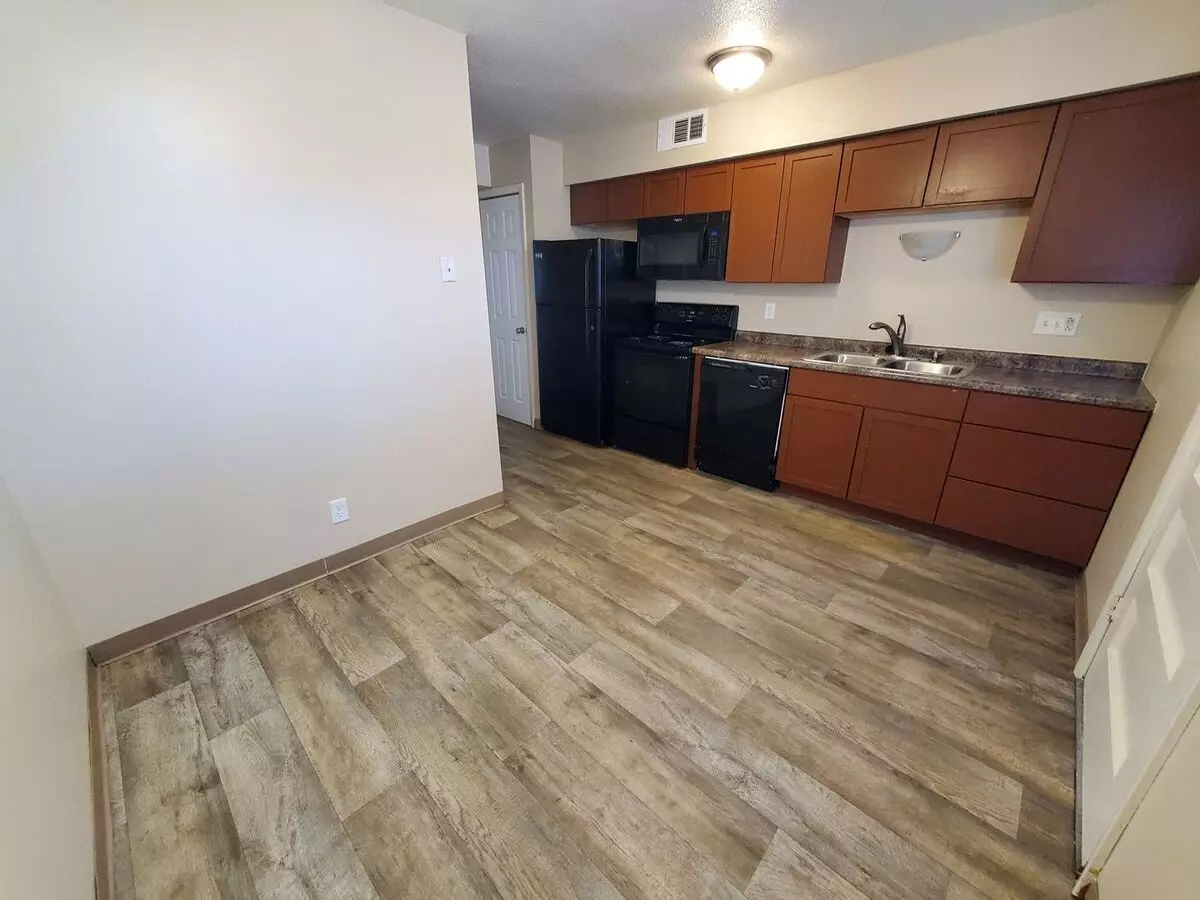 Clover Hills Apartments Apartment for rent in West Des Moines, IA