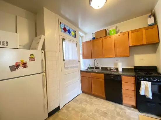 Pine Ridge Terrace Apartment for rent in Chicago, IL Pine Ridge Terrace Apartment for rent in Chicago, IL