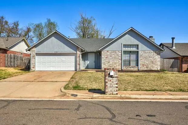 4 Bed, 2 Bath Home In Edmond Apartment for rent in Edmond, OK