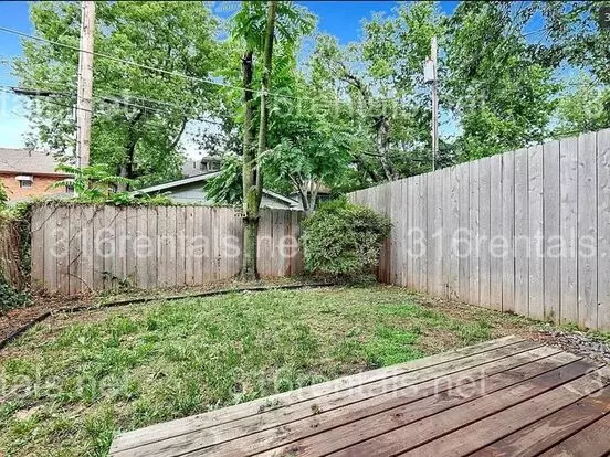 844 N Nims St Apartment for rent in Wichita, KS