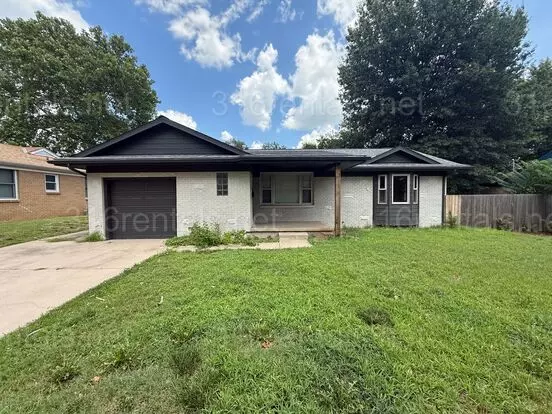 $1350 - 3 Bedroom / 1 Bathroom - Single Family Home Apartment for rent in Wichita, KS $1350 - 3 Bedroom / 1 Bathroom - Single Family Home Apartment for rent in Wichita, KS