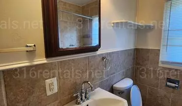 3 of 7 817 N Poplar House for rent in Wichita, KS