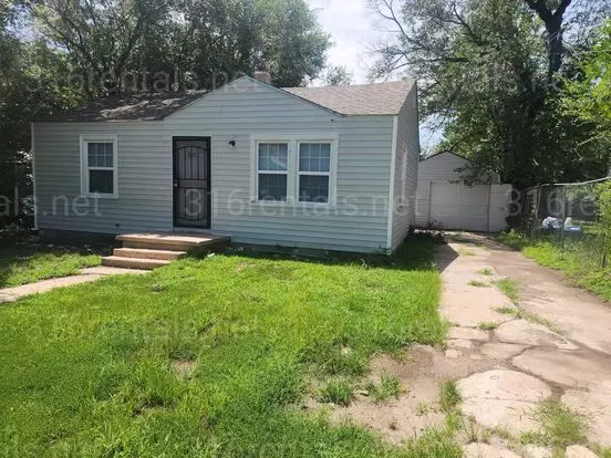 $1095 - 3 Bedroom / 1 Bathroom - Single Family Home Apartment for rent in Wichita, KS