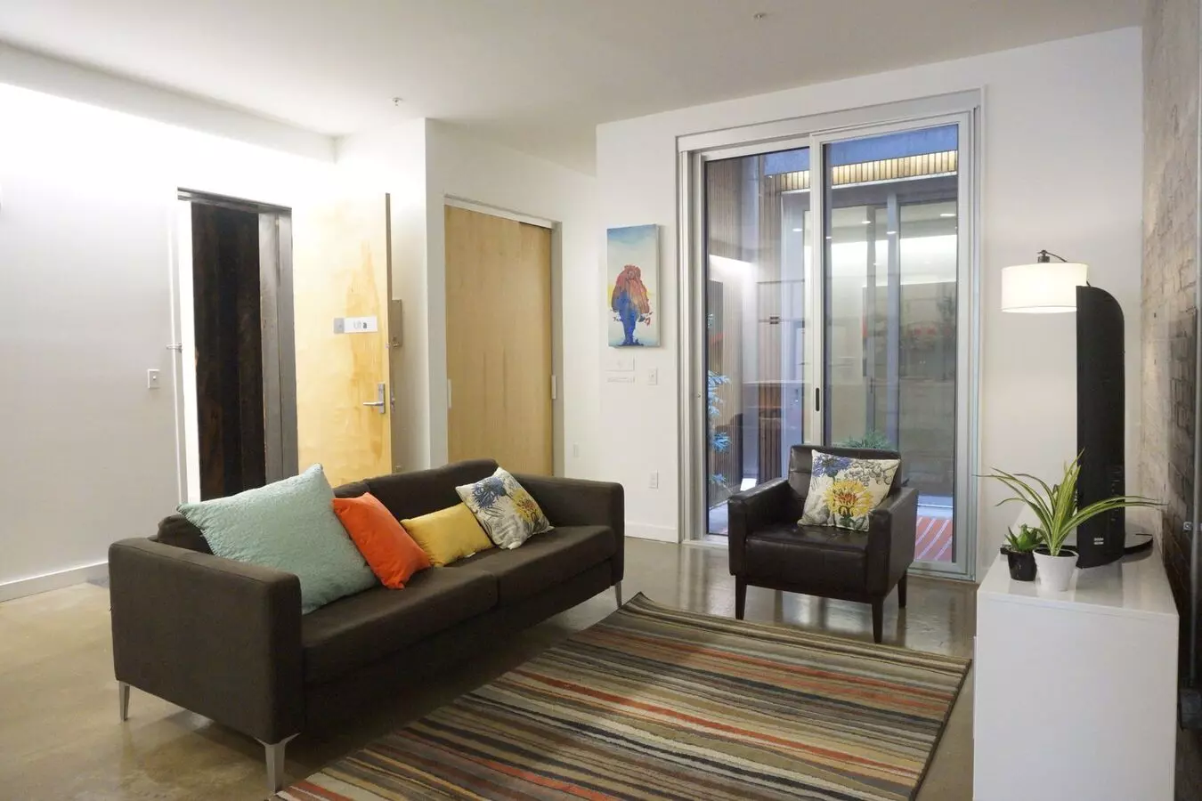 430 S Commerce Apartment for rent in Wichita, KS