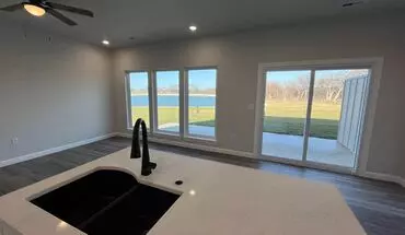 5 of 21 82 Se 381 Rd - Bryson Lake (lakefront) Apartment for rent in Warrensburg, MO
