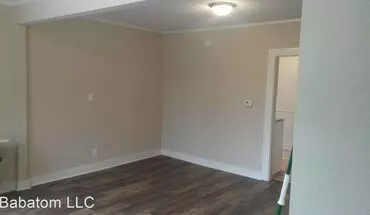 5 of 15 721 W State St House for rent in Fort Wayne, IN