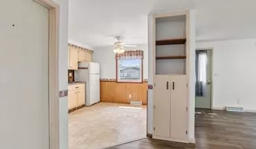 3 of 10 915 917 Byrd Ave Apartment for rent in Neenah, WI