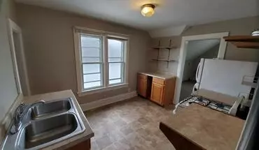 2 of 12 438 W 9th Ave Apartment for rent in Oshkosh, WI