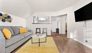 5 of 17 1019 N Division St Apartment for rent in Appleton, WI