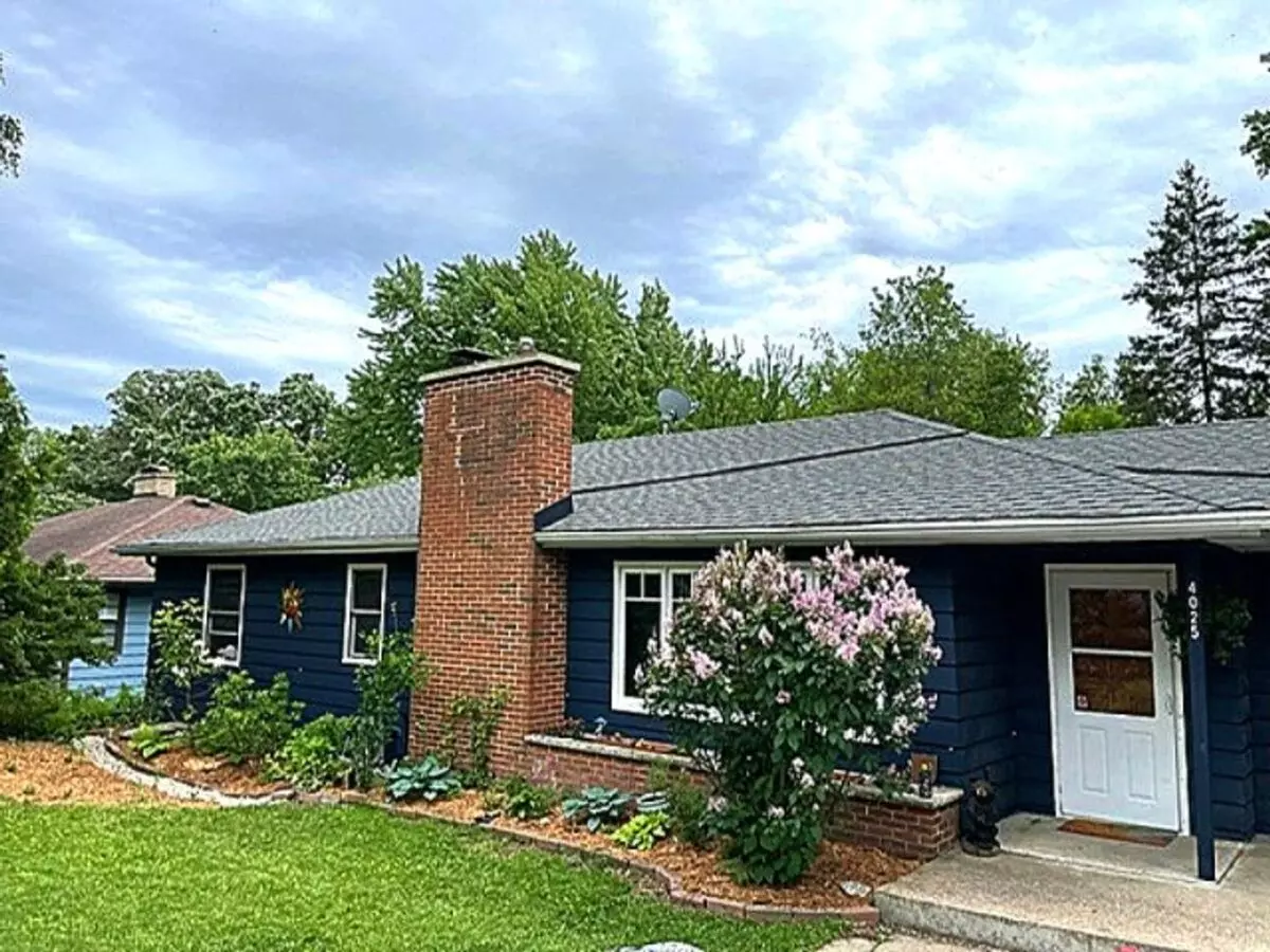 Fully Furnished 3 Bed 1 Bath Home Now Renting! 6-month Lease (all Utils + Internet Incl.) House for rent in Madison, WI