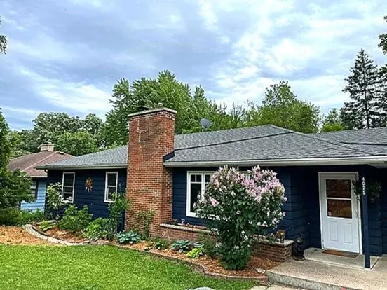 Fully Furnished 3 Bed 1 Bath Home Now Renting! 6-month Lease (all Utils + Internet Incl.) Apartment for rent in Madison, WI