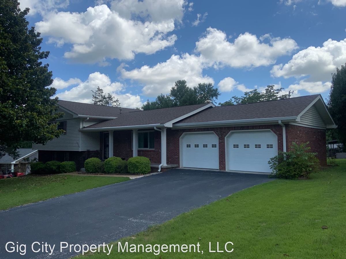 9102 Ole Farm Ln Harrison, TN House for Rent