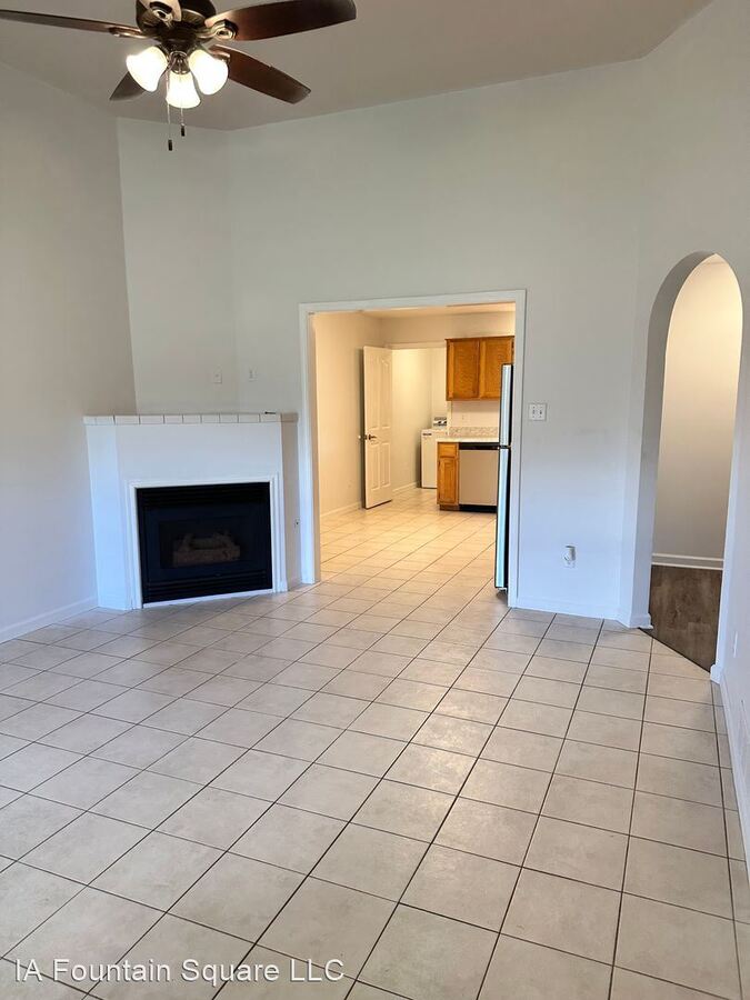 Fountain Square Apartments 284 Fountain Ln Hernando, MS