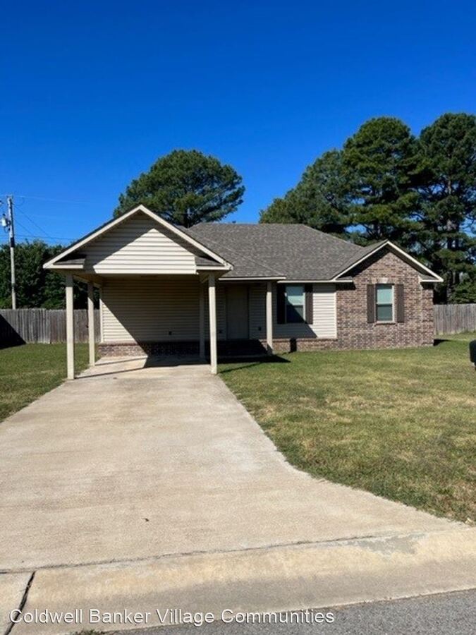 1729 Tara Dr Pocahontas, AR House for Rent Rentable