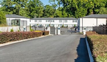 Crystal Gardens Apartment for rent in Atlanta, GA