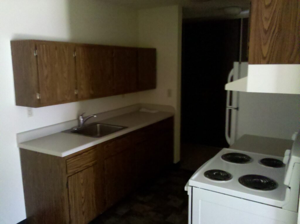 Four Winds Apartments 300 East Elm Avenue Flandreau, SD