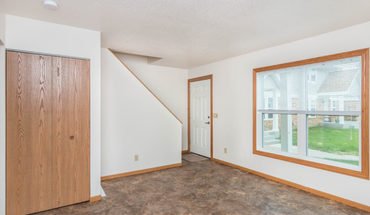 Riverstone Townhomes Apartment for rent in Huron, SD