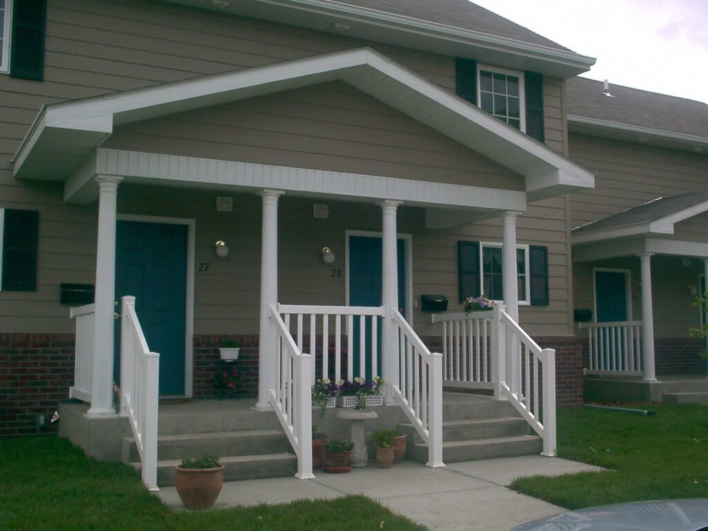 Jefferson Court Apartments 400 11Th St Watertown, SD