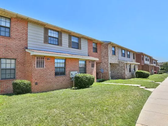 Chapel Valley Townhomes Apartment for rent in Baltimore, MD