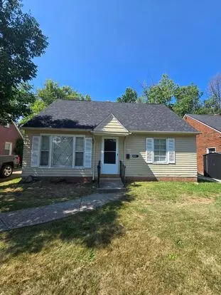 Partially Updated Spacious Home Apartment for rent in South Euclid, OH