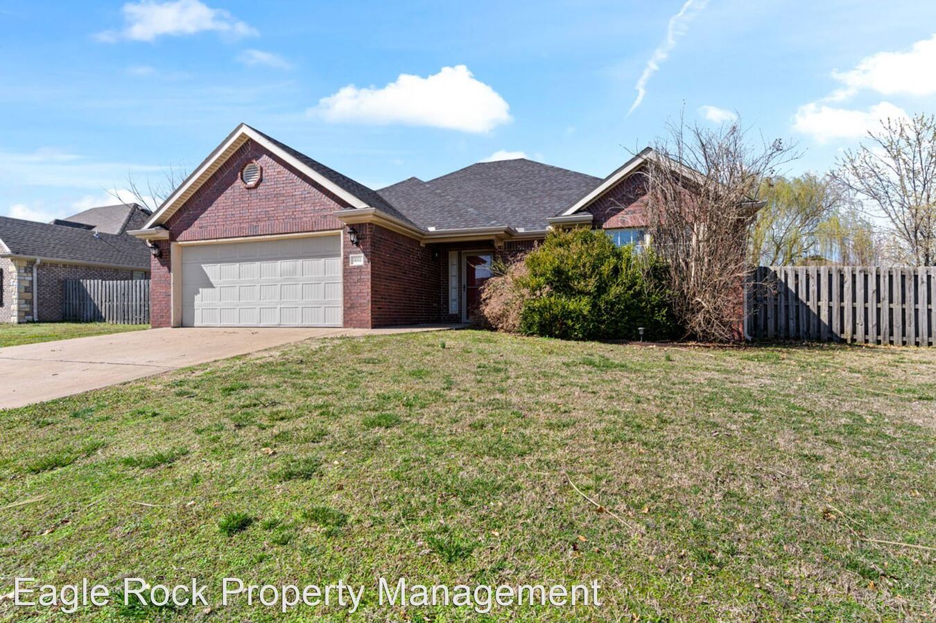 1603 N Oakhaven Pl Fayetteville, AR House for Rent Rentable